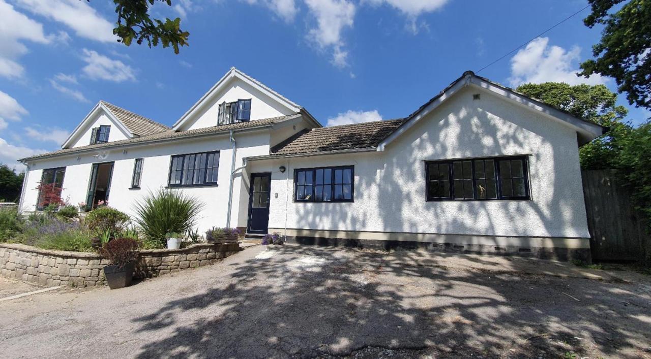 Cosy 2-Bed Property In Ashburton Dartmoor Нютън Абът Екстериор снимка