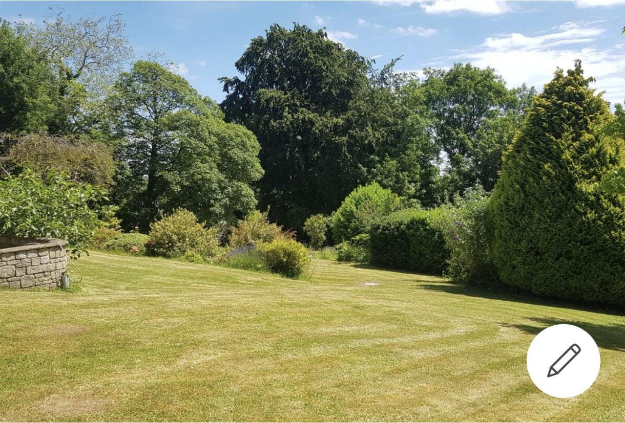 Cosy 2-Bed Property In Ashburton Dartmoor Нютън Абът Екстериор снимка